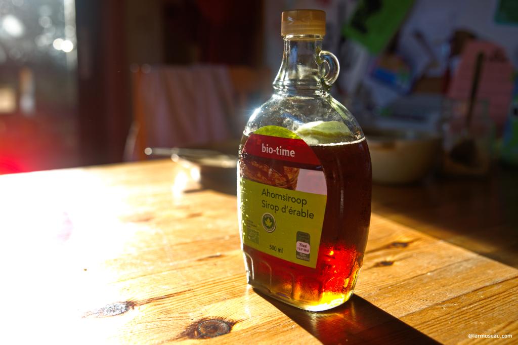 syr·up noun \ˈsər-əp, ˈsir-əp, ˈsə-rəp\ : a sweet, thick liquid made of sugar and water with flavoring or medicine added to it : a sweet, thick liquid made from the juice of a fruit or plant 