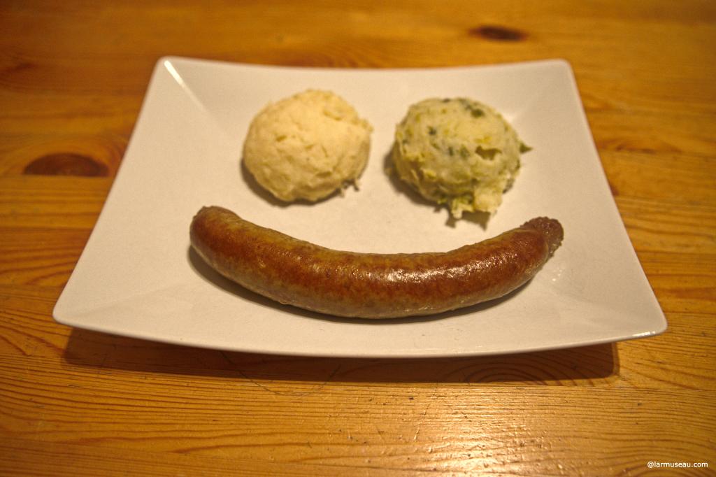 sau·sage noun \ˈsȯ-sij\ : spicy ground meat (such as pork) that is usually stuffed into a narrow tube of skin or made into a small flat cake : a highly seasoned minced meat (as pork) usually stuffed in casings of prepared animal intestine; also : a link or patty of sausage