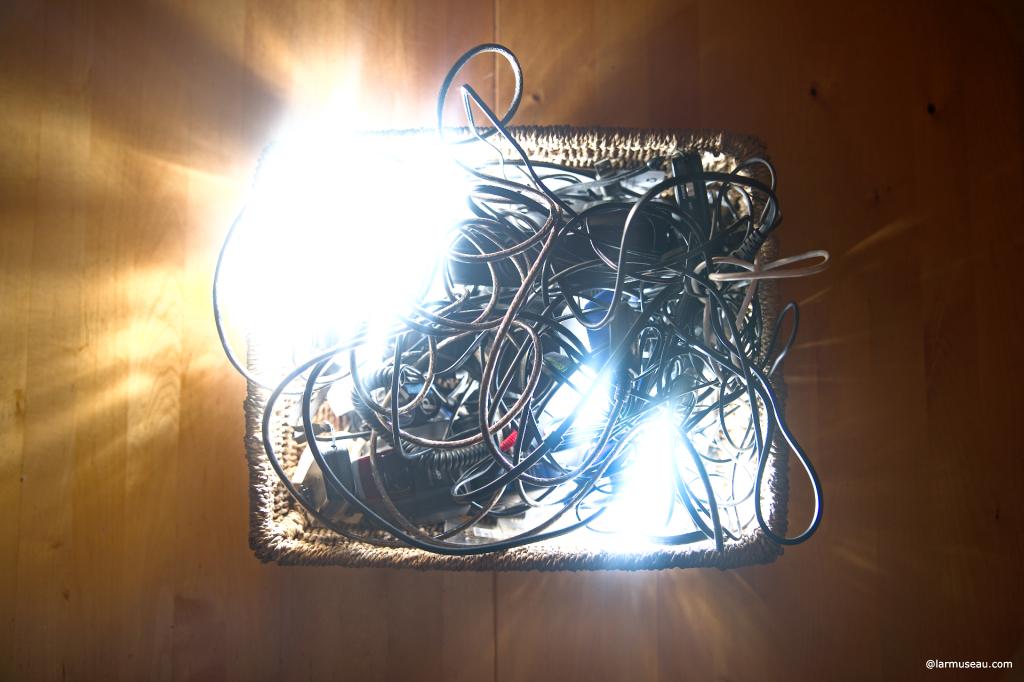ca·ble noun, often attributive \ˈkā-bəl\ : a group of wires, glass fibers, etc., covered in plastic or rubber and used to carry electricity or electrical signals 