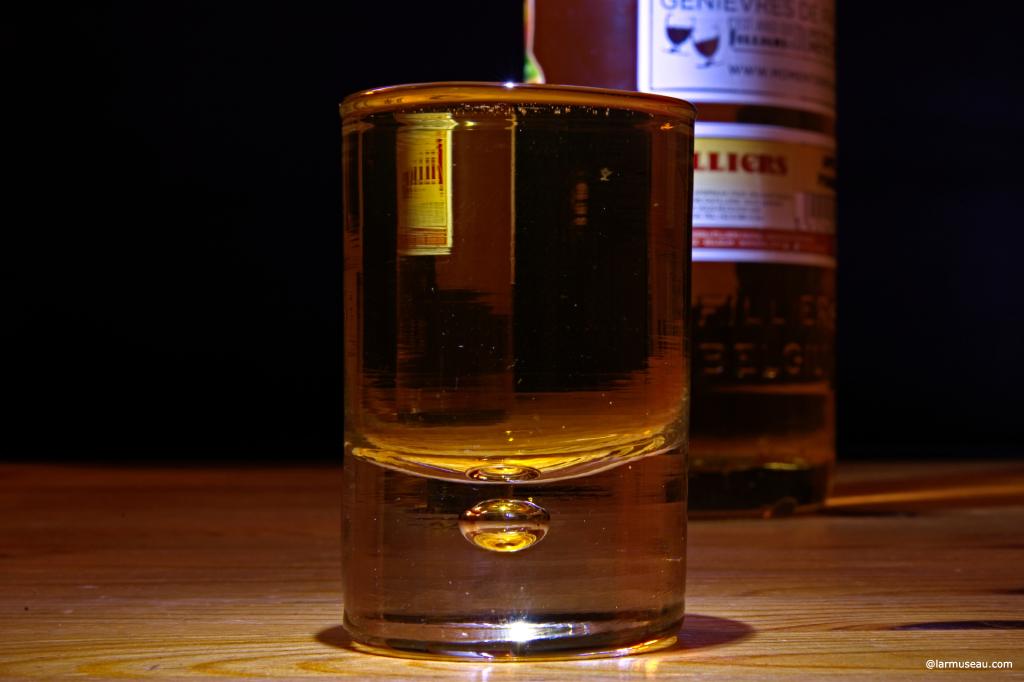 schnapps noun ˈshnaps : a type of strong liquor :  any of various liquors of high alcoholic content; especially :  strong Holland gin 