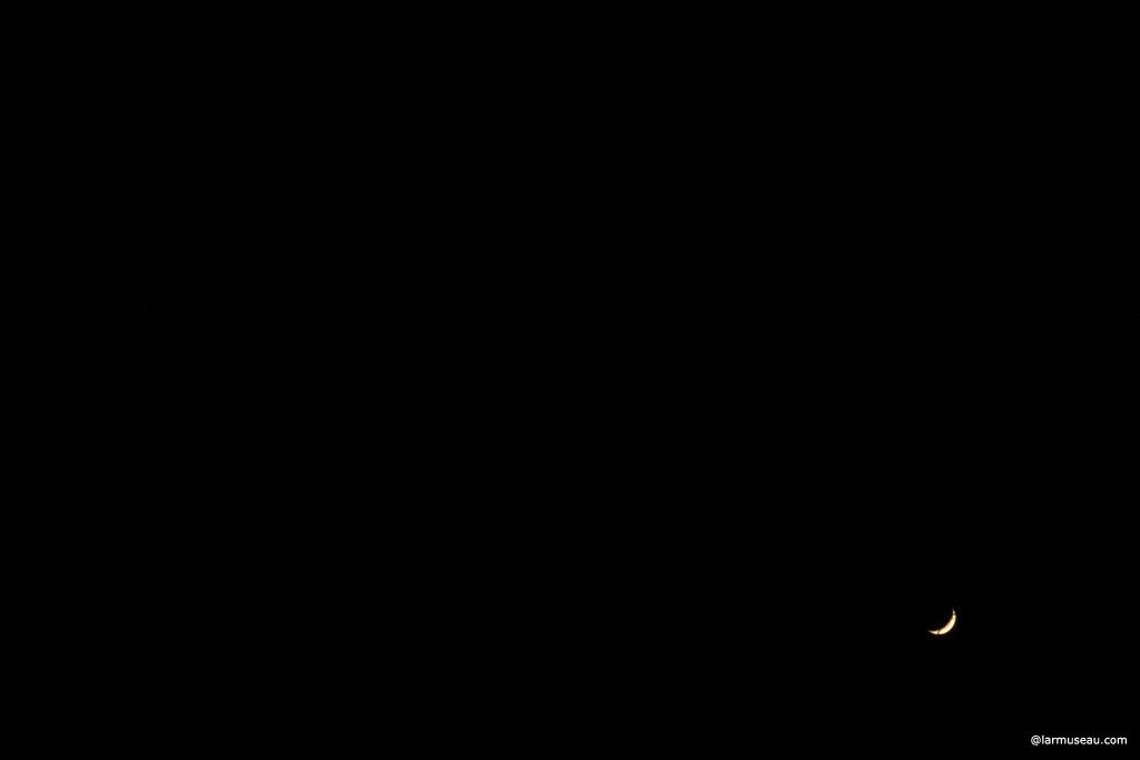 eclipse noun \i-ˈklips\ : an occasion when the sun looks like it is completely or partially covered with a dark circle because the moon is between the sun and the Earth : an occasion when the moon looks like it is completely or partially covered with a dark circle because the Earth's shadow is on it
