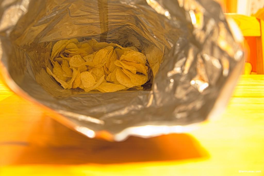 crisp adjective \ˈkrisp\ : dry, hard, and easily broken : pleasantly firm and making a sharp sound when chewed or crushed : clean, smooth, and somewhat stiff 